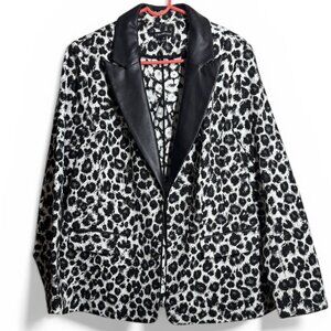 Lane Bryant The Bryant Blazer Leopard Print Faux Leather Collar Size 18 great